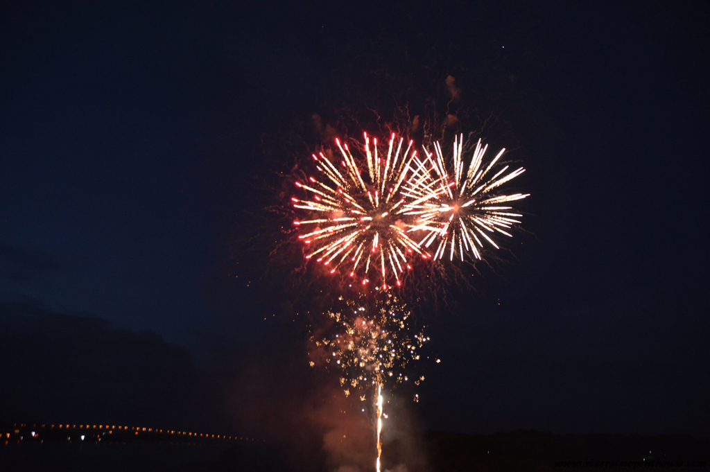 Fireworks - Filmed from Riverview Penthouse